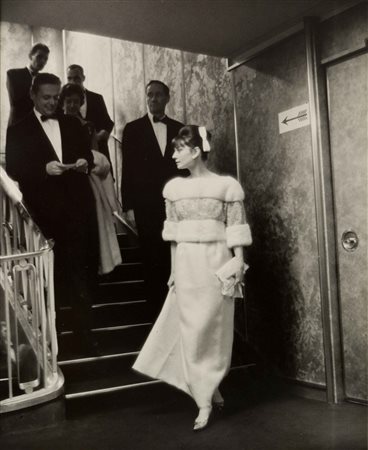 PIERLUIGI PRATURLON Andrey Hepburn e Mel Ferrer sul "France" Le Havre, 1962...