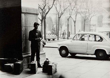 ALFA CASTALDI La stazione di Torino anni sessanta stampa alla gelatina sali...