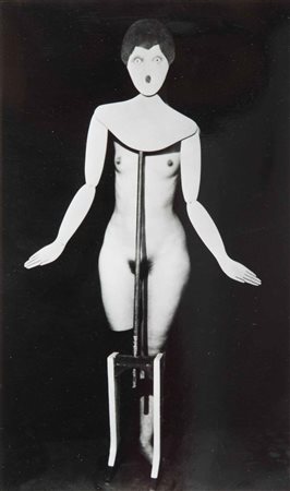 Man Ray Coat stand 1921 / anni settanta stampa alla gelatina ai sali...