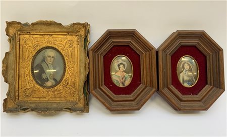 Lotto composto composto da cinque miniature raffiguranti gentildonne e ufficial