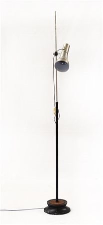 Stilnovo (Attribuito)
Lampada da terra con paralume in alluminio, fusto e base i