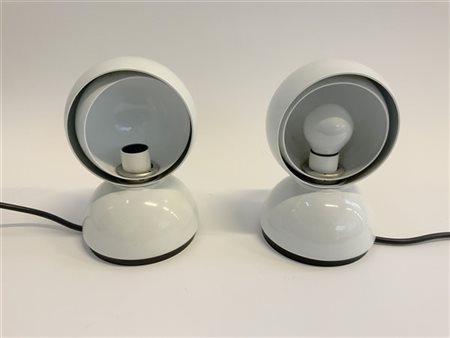 Vico Magistretti Coppia di lampade da tavolo modello "Eclisse". Produzione Artem