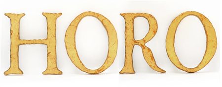 Lotto composto da quattro lettere dorate (h. cm 38) (difetti)