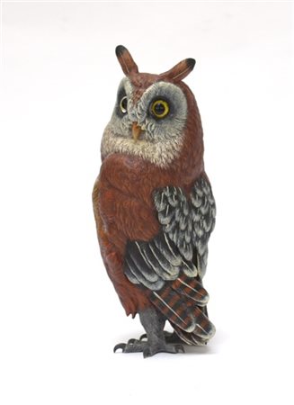Gufo in bronzo smaltato marcato Bergman. Austria, secolo XX (h. cm 25,5)