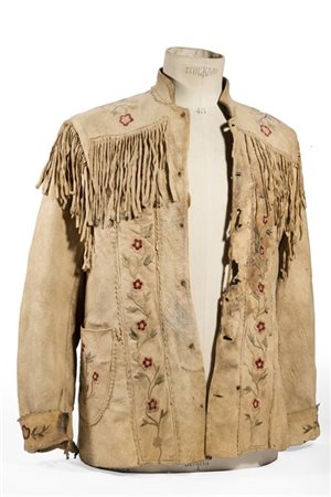 Giacca indiana in pelle con ricami floreali e frange. Nord America?, sec. XX? c