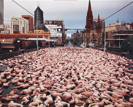 SPENCER TUNICK Senza titolo.