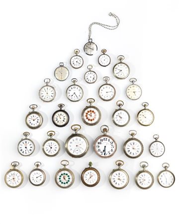 LOTTO DI 28 OROLOGI DA TASCA