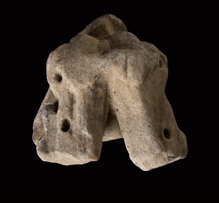 FRAMMENTO DI CAPITELLO CORINZIO MARMOREO<br>II - III secolo d.C.