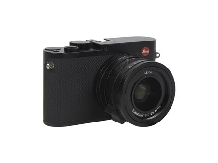 Leica Q Leica Summilux 1.7/28 mm ASPH. La compatta di casa Leica Q (Typ 116)...