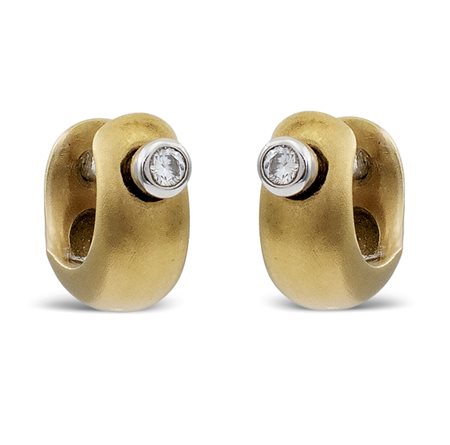 Pomellato collezione "Lucciole", orecchinipeso 7 gr.creole in oro giallo 18kt...