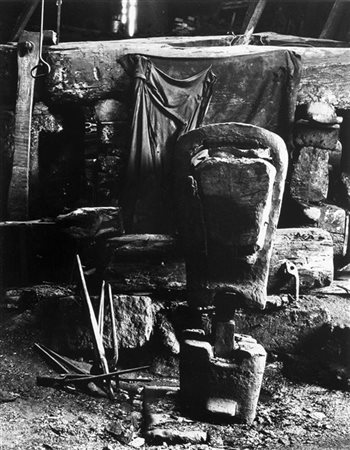 Fulvio Roiter L'atelier dello scultore 1970 ca.

Stampa fotografica alla gelatin