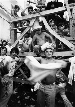 Mimmo Jodice Feste popolari in Campania 1974

Stampa fotografica vintage alla ge