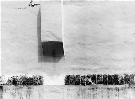 Ferruccio Ferroni Vecchio muro 1989

Stampa fotografica alla gelatina sali d'arg