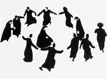 Mario Giacomelli Io non ho mani che mi accarezzino il volto dalla serie Pretini