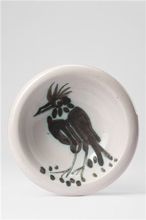 Pablo Picasso "Oiseau à la huppe" 1952
ceramica smaltata
diam 14,5 cm 
Edition P