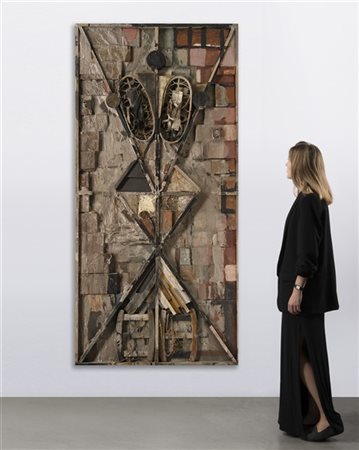 Bruno Ceccobelli "Racchetta e sci" 1985
tecnica mista e collage su tavola
cm 212