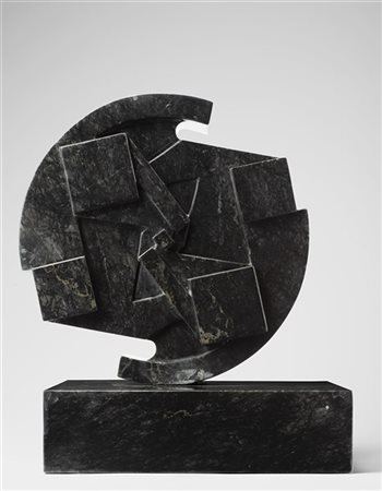Gio Pomodoro "Sole" (1980)
marmo nero venato
cm 35x27x27
Firmato

Provenienza
Co