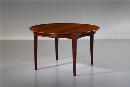 IB KOFOD-LARSEN  - Tavolo produzione Faarup Møbelfabrik, anni '60. .