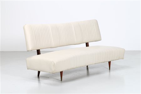 SCAPINELLI GIUSEPPE (1891 - 1982) - (attribuito) Divano anni '50.