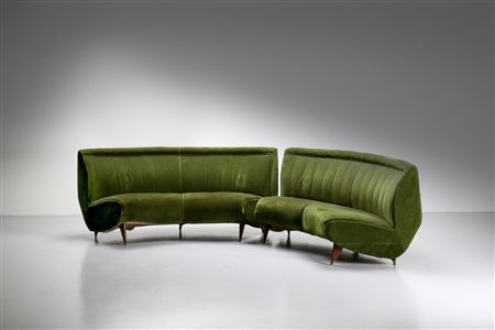 VERONESI GUGLIELMO (n. 1913) - Coppia di divani, produzione ISA, anni '60. (2).