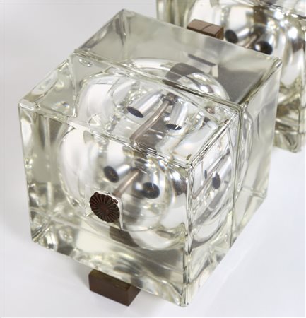 ALESSANDRO MENDINI - NIZZOLI ASSOCIATI  - Cinque lampade da parete Cubosfera, per Fidenza Vetraria, 1965.