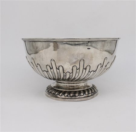 Bowl in argento - A silver bowl