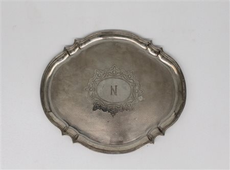 Vassoio in argento - A silver tray