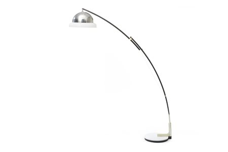 Goffredo Reggiani, piantana ad arco