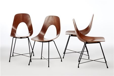 Augusto Bozzi Quattro sedie. Produzione Saporiti, Besnate, 1957. Struttura in me