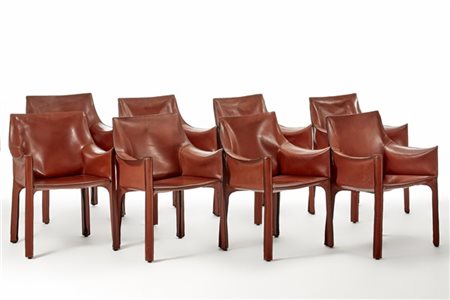 Mario Bellini Otto poltroncine con braccioli modello "Cab 413". Produzione Cassi