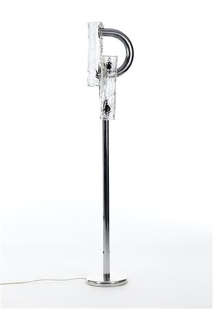 Stilux Lampada da terra. Italia, anni '70. Struttura in alluminio. Recante etich