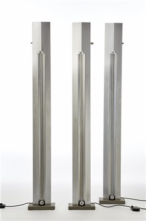 Kazuhide Takahama Tre lampade da terra modello "Totem". Produzione Simon Gavina,