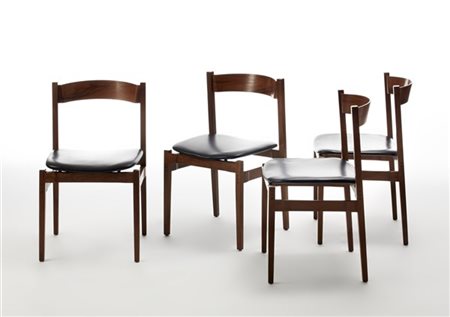 Gianfranco Frattini Gruppo di quattro sedie modello "101". Produzione Cassina, M