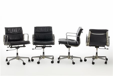 Charles Eames (1907-1978) e Ray Eames (1912-1988) Lotto composto da quattro polt