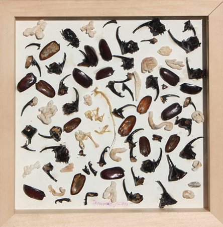 SPOERRI Daniel Galati 1930 Senza titolo tecnica mista su tavola, cm. 32 x 30...