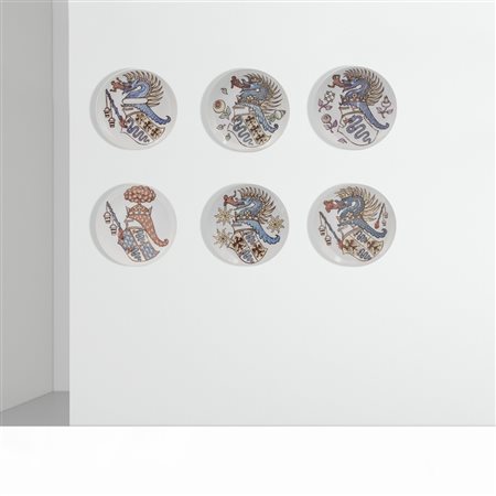 Piero Fornasetti (6)1970 circad. 25 cm.sei piatti in porcellana, serie...