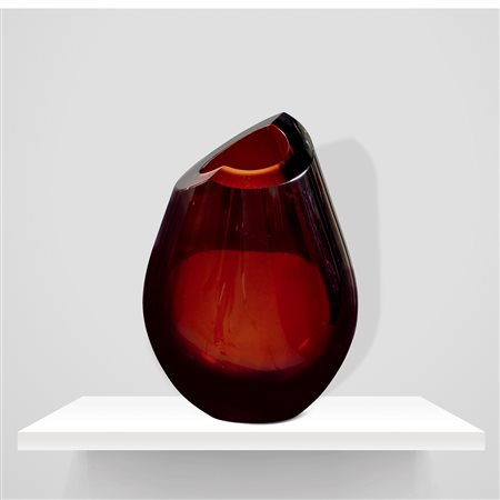 Manifattura di Muranoanni 90h. 32 cm.vaso a goccia in vetro colore amaranto,...