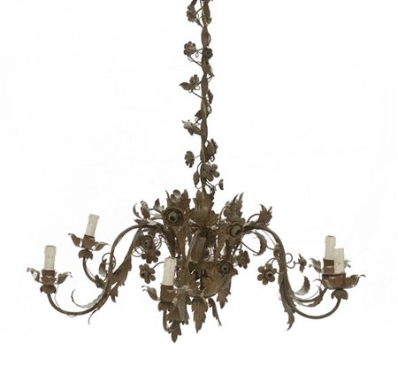 Lampadario a sei luci in metallo decorato a fiori e foglie (h cm 90) (difetti)