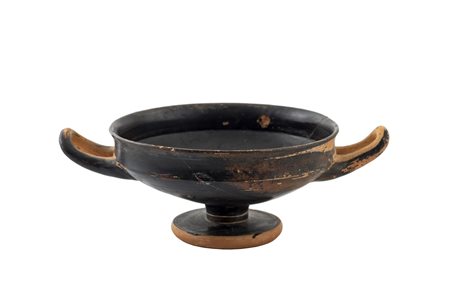 KYLIX A VERNICE NERA DATAZIONE: IV sec. a. C. MATERIA E TECNICA: argilla...