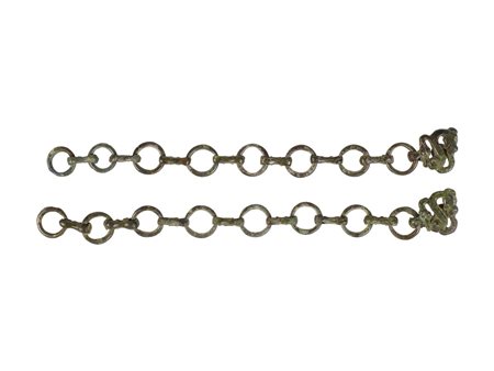 CATENE DA PUGNALE IN BRONZO DATAZIONE: III sec. a. C. MATERIA E TECNICA:...