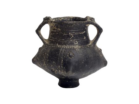VASO BIANSATO DATAZIONE: fine III millennio a. C. MATERIA E TECNICA: impasto...