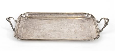 Vassoio rettangolare italiano  in argento - Roma, fine XVIII secolo