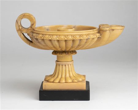 Lucerna Grand Tour italiano in marmo giallo - 1870 circa