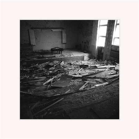 SIMONE PASSERI (Roma, 1970) “When The Music is Over” – Pripyat Concert Hall, Pripyat Ukraine, 2019 