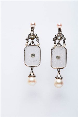 ORECCHINI PENDENTI CON CRISTALLO DI ROCCA