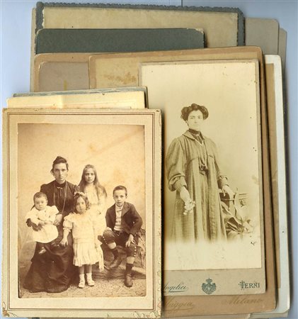 Lotto di quindici fotografie cartonate, Italia 1880-1910