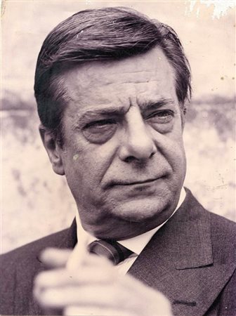 Giancarlo Giannini sul set del film “I banchieri di Dio”, 2002