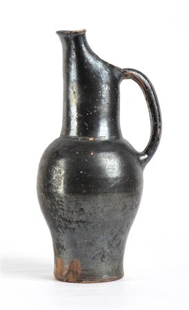 Etruscan Black-Glazed Oinochoe with Beaked Spout, ca. 4th - 3rd century BC; height cm 26,5