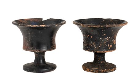 Couple of Apulian Black-Glazed Chalices, 4th - 3rd century BC; height max cm 8, diam. max cm 9