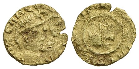 GRAN BRETAGNA - Tremisse - Fine del VI sec. - Busto stilizzato a d. - R/ Croce biforcuta su una base